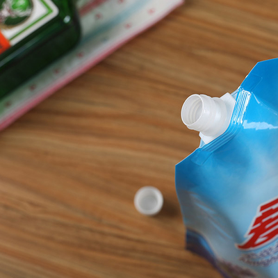 Kemasan Kantong Cairan Isi Ulang Aluminium 60mic Spout Pouch Packaging Untuk Cuci Bubuk